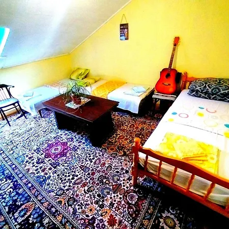Hostel Varna Хостел *